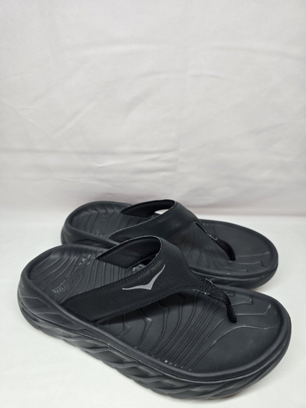 Hoka Womens Ora Recovery Flip Flop Size 8 Black